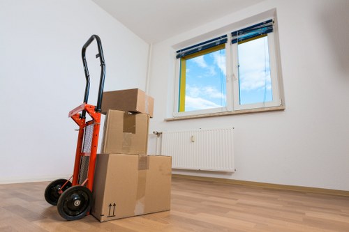 Storage customer handling cancellation and liability conditions
