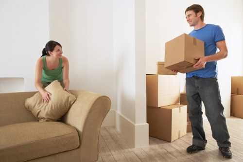 Flexible student storage solution near Belgravia